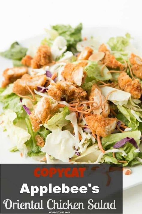 Applebee's oriental chicken salad copycat recipe ohsweetbasil.com Applebees Chicken, Salad Copycat, Romaine Salad, Chicken Salad Recipes, Copycat Recipe, Salad Dressing Recipes, Greens Recipe, How To Make Salad, Delicious Salads