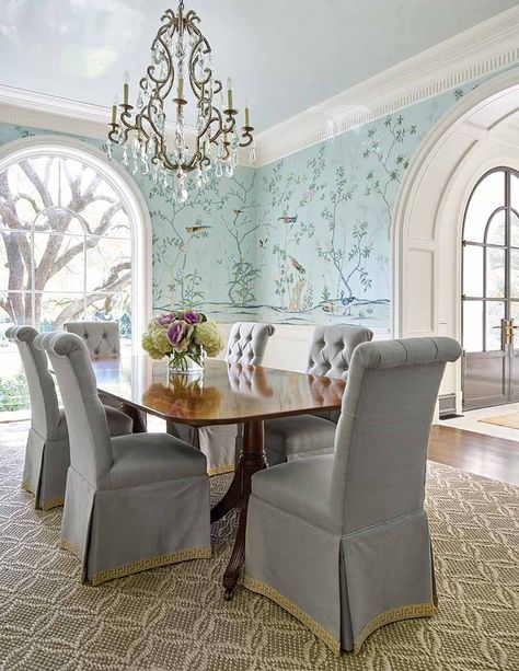 A Dallas New-Build Designed to Look like It Has Been There for Years - Page 3 of 3 - Southern Home Magazine Jenkins Interiors, Dining Room Wallpaper, Southern Homes, Elegant Dining Room, Southern Home, The Dining Room, Dining Room Inspiration, Art Antique, Elegant Dining