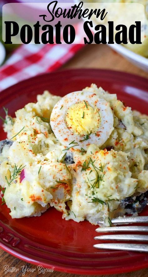 Layered Salads, Protein Salads, Old Fashioned Potato Salad, American Potato Salad, Picnic Side Dishes, Best Potato Salad Recipe, Potatoe Salad, Southern Potato Salad, Red Potato Salad