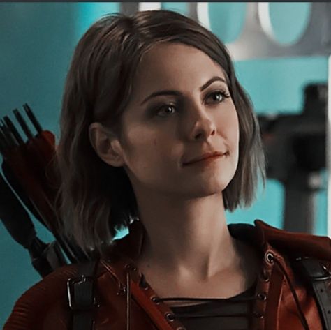 Willa Holland Arrow, Green Arrow Cw, Willa Holland, Arrow Cw, Star Wars Padme, Stephen Amell Arrow, Arrow (tv Show), Thea Queen, Oliver And Felicity