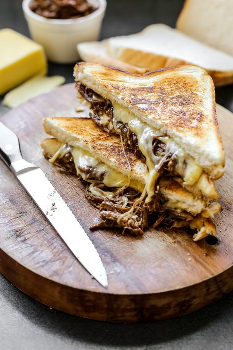 Brisket Grilled Cheese Brisket Grilled Cheese, Brisket Grilled, Cheese Enchilada Casserole, Slow Cooked Beef Brisket, Slow Cooked Brisket, Beef Brisket Recipes, Leftover Beef, Brisket Sandwich, Smoked Beef Brisket