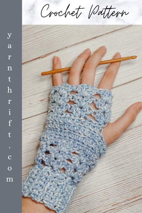 Crocheting Gloves, Free Crochet Fingerless Gloves, Crochet Handwarmers, Crochet Gloves Free Pattern, Crochet Fingerless Gloves Free Pattern, Fingerless Gloves Pattern, Crochet Hand Warmers, Crochet Mitts, Crochet Apparel