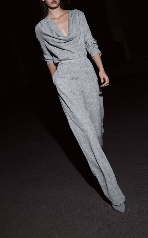 Gray Outfits, Sally Lapointe, 사진 촬영 포즈, 2020 Fashion, 가을 패션, Fashion 2020, Mode Inspiration, Pre Fall, Look Fashion