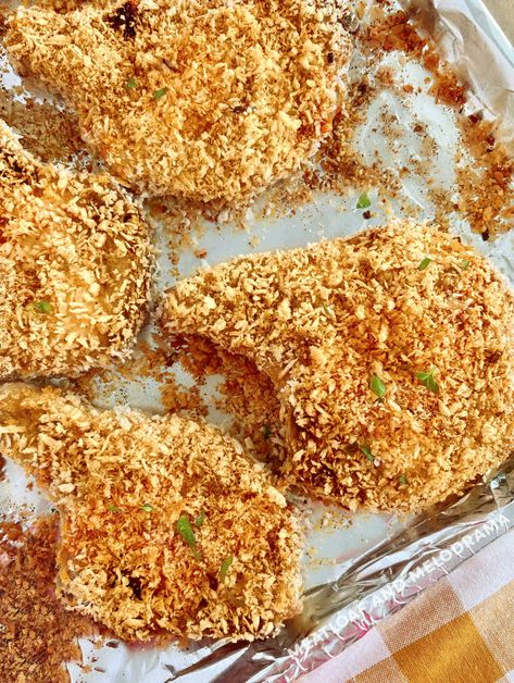 Panko Pork Chops Baked, Breaded Pork Chops Oven, Baked Breaded Pork Chops, Gluten Free Pork Chops, Panko Pork Chops, Oven Fried Pork Chops, Breaded Pork Chops Baked, Baked Boneless Pork Chops, Pork Chops Bone In