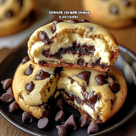 🍪 Cheesecake Stuffed Chocolate Chip Cookies 🍰 (recipe below) These indulgent cookies are filled with creamy cheesecake, combining two delicious desserts into one! Perfect for satisfying any sweet tooth. Ingredients: For the Cookie Dough: 2 cups all-purpose flour½ tsp baking soda½ tsp salt¾ cup unsalted butter, melted1 cup packed brown sugar½ cup granulated sugar1 tbsp Indulgent Cookies, Cholate Chip Cookies, Chocolate Chip Cheesecake Cookies Recipe, Nana Banana, Cheesecake Cookies Recipes, Stuffed Chocolate Chip Cookies, Cookies And Cream Cheesecake, Mexican Casserole Recipe, Stuffed Cookies