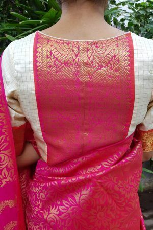 Saree Lehenga Designs, Blouse Designs High Neck, Saree Blouse Neck Designs, Latest Model Blouse Designs, Fashionable Saree Blouse Designs, Saree Lehenga, Sari Blouse Designs, Blouse Designs Indian, Ladies Blouse Designs