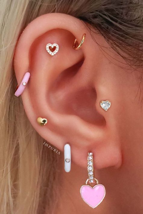 Cute Multiple Cartilage Ear Piercing Ideas – Pretty Earring Studs – www.Impuria.com Piercing Placement Ideas, Ear Curation Ideas, Pretty Earrings Studs, Ear Piercing Placement, Impuria Ear Piercing, Piercing Placement, Ear Piercing Earrings, Ear Piercings Ideas, Pretty Earring