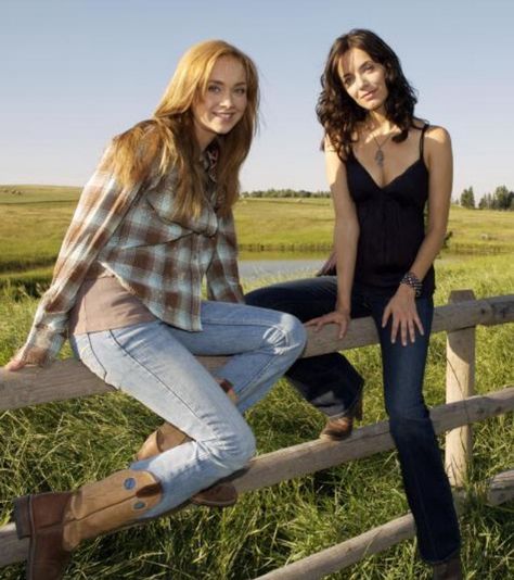 Amy and Lou Heartland Characters, Heartland Actors, Heartland Cbc, Heartland Quotes, Heartland Amy, Heartland Ranch, Heartland Seasons, Heartland Tv Show, Ty And Amy