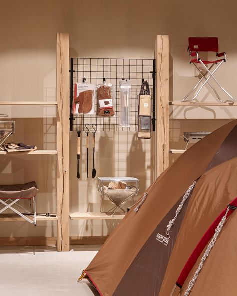 FRAME | How outdoor lifestyle brand Snow Peak encourages a connection between interior and exterior in its London flagship Timber Staircase, Japanese Tea House, Retail Space Design, Architecture Magazine, Spatial Design, Country Lifestyle, Camping Decor, Architecture Magazines, Snow Peak