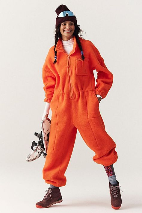 Free People Fleece, Fleece Outfit, Ski Outfit, Red Fits, Free People Pants, Sport Fashion, Boho Outfits, Color Orange, Jumpsuits For Women