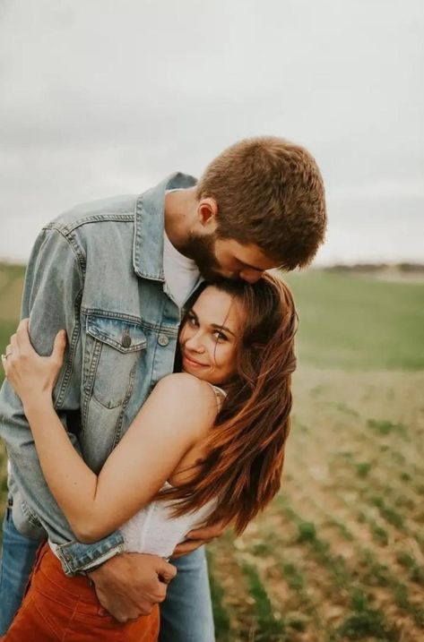 Tall Boyfriend Short Girlfriend, Taller Girlfriend, Short Girlfriend, Tall Boyfriend, Short Couples, Without Love, Going To Sleep, Wedding Photography Tips, Michigan Wedding Photographer