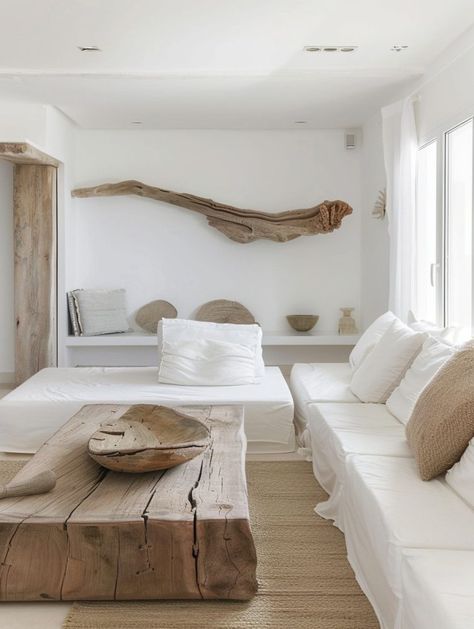 Japandi Beach Interior, Hygge Beach House, Neutral Beach Aesthetic Home, Surfer House Interior Design, California Decor Style, Beach Apartment Decor, Coastal Minimalist Decor, Minimalist Beach House, Modern Beach House Decor