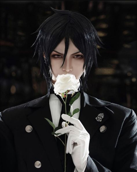 Sebastian Michaelis Cosplay, Weian Vann, Butler Outfit, Black Butler Cosplay, Japan Cosplay, Black Butler Sebastian, Black Butler Manga, Black Butler Characters, Black Butler 3