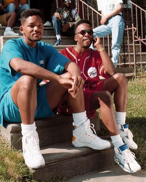 𝚃𝚑𝚛𝚘𝚠𝚋𝚊𝚌𝚔 80𝚜 90𝚜 00𝚜 𝚎𝚛𝚊 on Instagram: “Fresh Prince x Jazzy Jeff 🔥 #90s  #freshprince #willsmith #freshprinceofbelair #djjazzyjeff #jazzyjeff #90sera #90sfashion #90sstyle…” Dj Jazzy Jeff, Jazzy Jeff, Fresh Prince, Will Smith, Some People, Dj, Prince