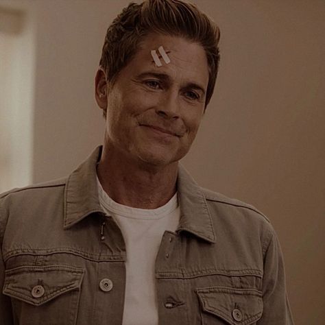 Owen Strand, Rob Lowe, State Of Grace, Lone Star, Firefighter, Movies And Tv Shows, Fangirl, Movie Tv, Tv Shows