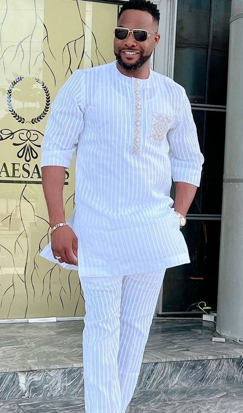 Latest Men Native Wears Nigerian, Latest Men Senator Designs, Pockets Fashion Details, African Styles For Men, Dress Styles For Men, Latest African Wear For Men, African Dress Styles, African Wear For Men, African Print Shirt