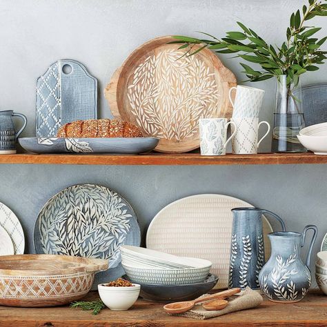 Textured Neutrals Dinnerware Collection | Lenox | www.lenox.com – Lenox Corporation Boho Dinnerware, Neutral Dinnerware, Organic Patterns, Wood Platter, Stoneware Dinnerware, Organic Pattern, Mug Decorating, Organic Design, Dinner Plate Sets