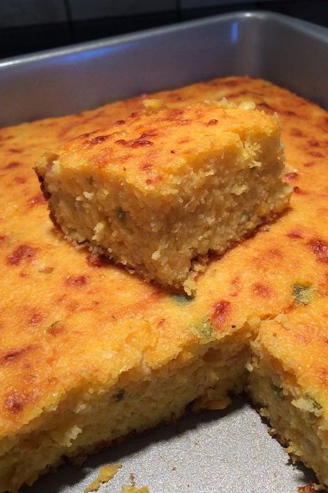 This Mexican cornbread recipe is a quick and easy homemade bread recipe! Combine cornmeal, sour cream, cream corn, onion, and jalapeno peppers to create this spicy cornbread. Serve it as an easy side dish to any dinner or soup recipe. Mexican Cornbread With Sausage, Best Mexican Cornbread Recipe, Cornbread Jiffy, Cornbread Dishes, Easy Mexican Cornbread, Creamed Corn Cornbread, Spicy Cornbread, Mexican Cornbread Recipe, Bypass Recipes