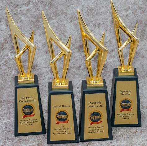 Custom Branded Corporate Awards 7999/= each WhatsApp 0714062929 or 0715909090 to order Corporate Awards, Cellphone Wallpaper Backgrounds, Minimalist Room, Cellphone Wallpaper, Custom Branding, Wallpaper Backgrounds, Gift Shop, Golf, On Instagram