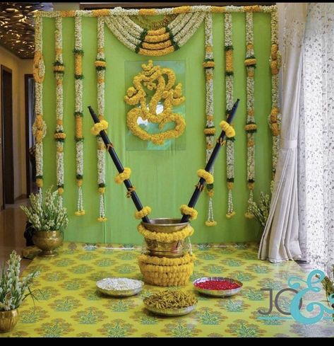 Vigneshwara Dampu Decoration, Pellikoduku Haldi Decoration, Pellikuturu Backdrop Decoration, Godhuma Rai Decoration, Decoration For Pellikuthuru Function, Marriage Home Decoration Indian, Simple Sreemantham Decoration, Pasupu Function Decoration At Home, Pelli Mandapam Decoration Simple