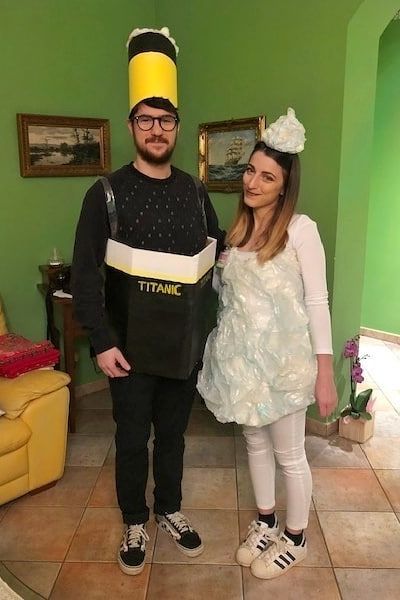 Couple Halloween Costumes With Dog, Halloween Costumes With Dog, Funny Couples Halloween Costume, Funny Couples Costumes, Best Couples Halloween Costumes, Titanic Costume, Tin Man Costumes, Funny Couple Costumes, Couples Halloween Costumes