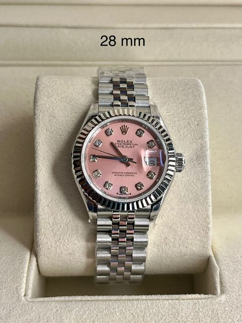 Rolex Pink, Rolex Silver, Stylish Jewelry Accessories, Watch Aesthetic, Makeup Accesories, Fancy Watches, Expensive Jewelry Luxury, Wrist Jewelry, Expensive Watches