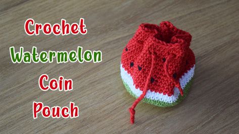 Small Yarn Projects, Crochet Watermelon, Crochet Mini Bag, Journey Girl Dolls, Pouch Crochet, Crochet Coin Purse, Crochet Idea, Clothing Crafts, Purse Crafts