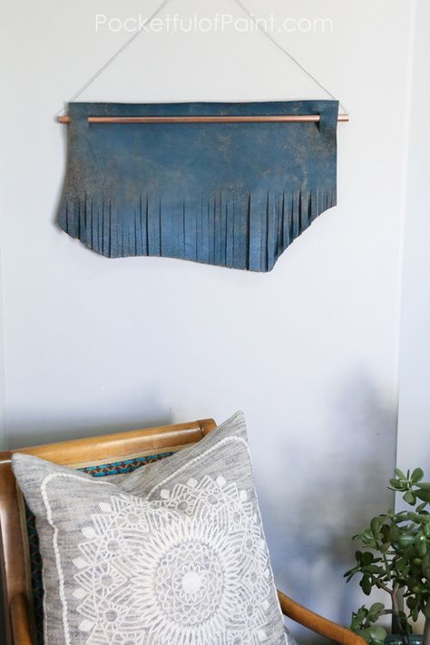 DIY leather wall hanging, easy tutorial for this pretty wall decor idea! Pretty Wall Decor, Leather Wall Hanging, Leather Wall Art, Silver Home Accessories, Leather Candle, Pretty Items, Baby Nursery Wall Decor, Diy Porch Decor, Home Interior Accessories