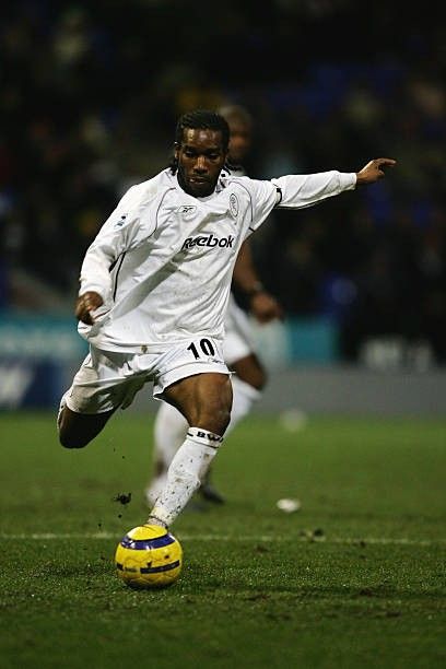 Jay Jay Okocha Wallpaper, Jay Jay Okocha, Football Archives, Neymar Vs, Football Aesthetic, Football Skills, Football Retro, Bolton Wanderers, Soccer Photography