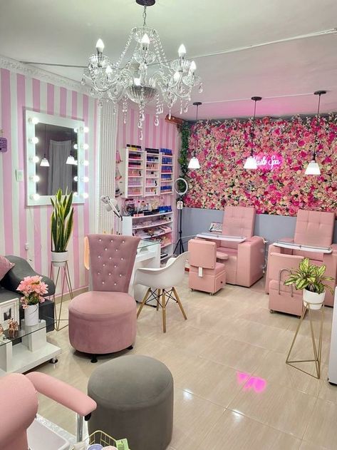 Pink Nail Salon Decor Ideas, Small Nail Studio Design, Nail Boutique Ideas, Nail Salon Decor Modern, Home Nail Salon Ideas Small Spaces Interior Design, Pink Nail Salon Aesthetic, Nail Tech Room Ideas Luxury, Pink Nail Tech Room, Pink Nail Studio