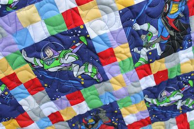 Toy Story Quilt Ideas, Toy Story Quilt, Toy Story Fabric, Story Quilt, Dirty Dozen, Toy Story Buzz Lightyear, Homemade Quilts, Toy Story Buzz, Chicken Scratch