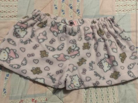 Fuzzy Hello Kitty Pjs, Hello Kitty Pajama Shorts, Y2k Pyjamas, Aesthetic Pjs, Fluffy Shorts, Y2k Pjs, Hello Kitty Pajamas, Kitty Clothes, Hello Kitty Clothes