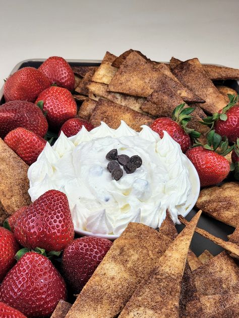 Chocolate Chip Cannoli Dip Chocolate Chip Cannoli, Air Fryer Tortilla Chips, Cannoli Dip Recipe, Air Fryer Tortilla, Dip Video, Cannoli Dip, Tortilla Chip Recipe, Cannoli Filling, Cannoli Recipe