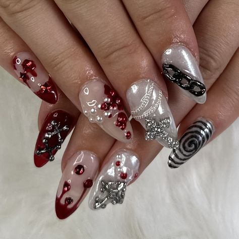 Vampy Acrylic Nails, Black Red Silver Nails, Vampire Nails Short, Black Red And Silver Nails, Vampire Inspired Nails, Red And Black Nails Prom, Red Black And Silver Nails, Vampire Nails Designs, Vamp Nails