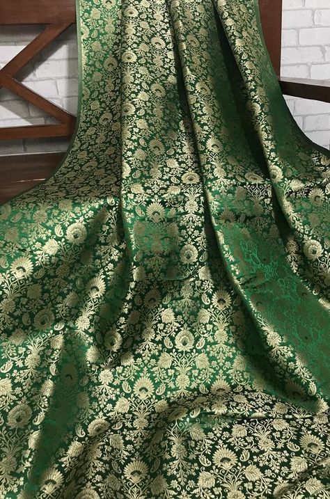 Royal Pattern, Fancy Fabric, Modern Textiles, Wedding Indian, Gold Brocade, Luxury Wear, Wedding Fabric, Silk Brocade, Gold Fabric