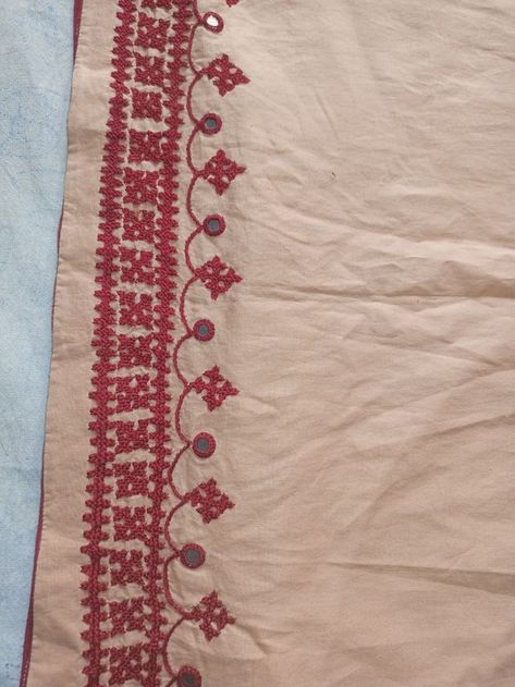 Gujrati Stitch Designs, Kutch Work Saree, Kasuti Embroidery, Kutch Work Designs, Hand Beaded Embroidery, Lace Dress Design, Kutch Work, Hand Embroidery Dress, Embroidery On Kurtis