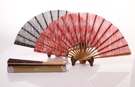 Kultura Filipino: Ikat-print fans Filipino Fan, Art Concepts, Ikat Print, Accessories Ideas, Hand Fan, Fan, Quick Saves, Art