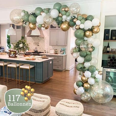 Ballonnenboog Olijfgroen - Diy - Blush - Incl. Pomp en Ophanghaakjes - 117 Ballonnen -... | bol.com Green Balloon Arch, Baby Shower Balloon Decorations, Deco Ballon, Jungle Birthday Party, Gold Confetti Balloons, Garland Arch, Green Balloon, Jungle Birthday, Safari Party