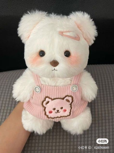 softness daily ✨ on X: "blushy teddy 🎀 https://t.co/VRwbTb5Tow" / X Wow Photo, Teddy Bear Wallpaper, Cute Squishies, Doll Plushies, Kawaii Plush, Kawaii Plushies, Cute Teddy Bears, Teddy Bear Plush, Cute Stuffed Animals