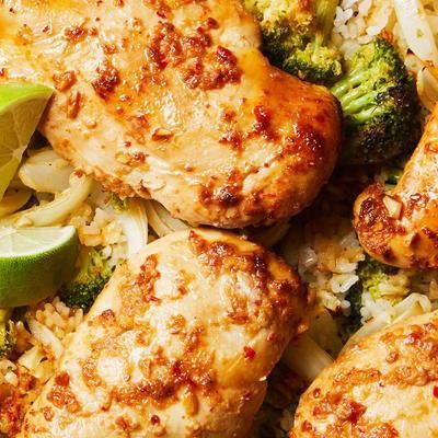 This delicious spicy chicken... - Better Homes & Gardens Freezer Casseroles, Make Ahead Casseroles, Chicken With Broccoli, Chicken And Broccoli, Baked Casserole, Broccoli Recipes, Chicken Broccoli, Easy Casserole, Chicken Casserole