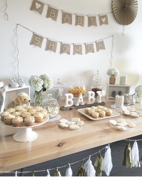 download (2) Baby Shower Ideas For Boys, Baby Shower Themes Neutral, Baby Shower Decorations Neutral, Bear Baby Shower Theme, Idee Babyshower, Baby Shower Theme Decorations, Baby Shower Deco, Unisex Baby Shower