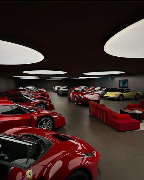 Ferrari Garage, Pimped Out Cars, Lux Cars, Ferrari Car, Classy Cars, Pretty Cars, Expensive Cars, My Dream Car