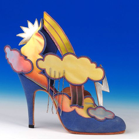 Cloud Rainbow, Rainbow Shoes, Wedding Pumps, Funky Shoes, Designer High Heels, Shoe Art, Crazy Shoes, Designer Heels, Looks Style