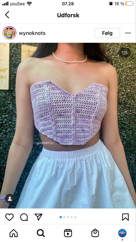 Crochet Beach Wear, Crochet Feather, Top A Crochet, Dinner Gown, Crochet Knit Stitches, Modern Crochet Patterns, Top Straps, Crochet Clothing And Accessories, Tank Top Straps