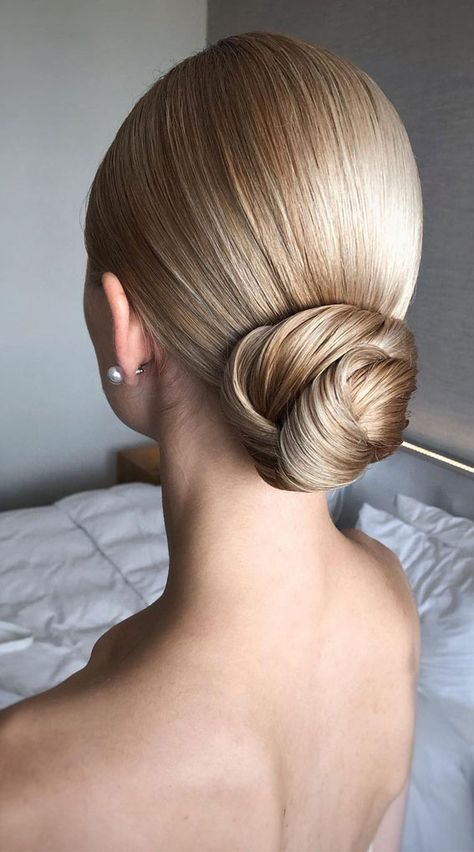 2. Sleek Low Bun We don’t know about you, but we’re kind of over updo hairstyles, especially hot warmer seasons are ahead of us. ... Sleek Bun Hairstyles, Sleek Low Bun, Low Bun Wedding Hair, Sanggul Modern, Wedding Bun Hairstyles, Wedding Hair Up, Up Dos For Prom, Low Bun Hairstyles, Sleek Updo