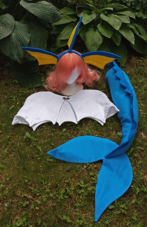 Pokemon Costumes Diy, Monster Tail, Pokemon Hat, Pokemon Costumes, Pokemon Eeveelutions, Pokemon Cosplay, Pokemon Birthday, Pokemon Eevee, Cosplay Tutorial