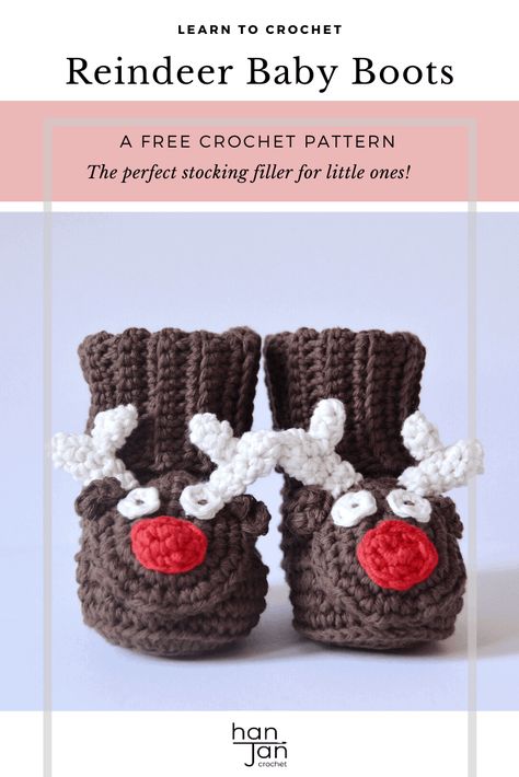 Learn to crochet these cute reindeer boots for babies and children this Christmas with this free crochet pattern by HanJan Crochet. With a step by step tutorial they are a great pattern for beginners. Perfect for festive slippers, a great stocking filler and even for a Christmas photo shoot prop! #christmasslippers #christmascrochet #reindeerslippers Crochet Boots Pattern, Crocheted Baby Booties, Xmas Crochet, Crocheted Christmas, Crochet Baby Boots, Christmas Slippers, Crochet Boots, Booties Crochet, Crochet Booties