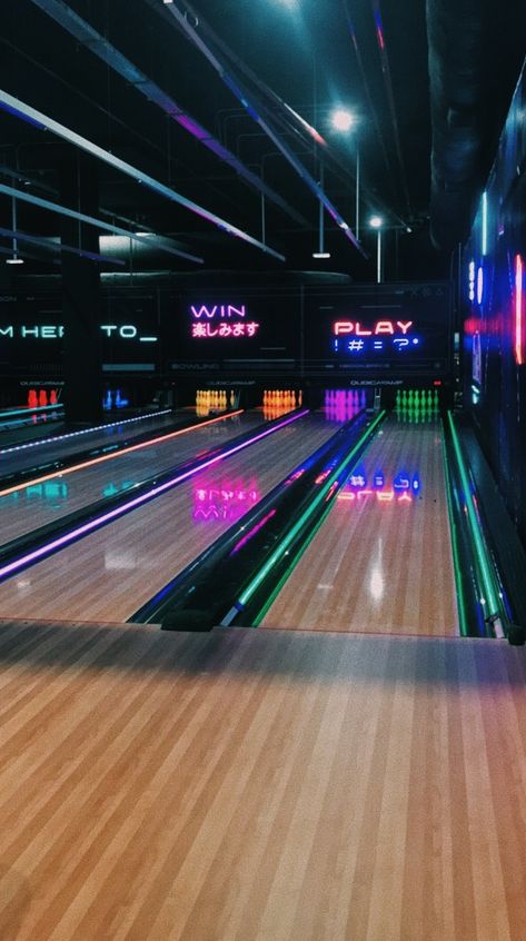 #bowling #friends Cool Bowling Alley, Neon Bowling Alley, Bowling Interior Design, Neon Bowling Party, Bowling Alley Aesthetic, Indoor Bowling Alley, Bowling Alley Party, Bowling Friends, Neon Bowling