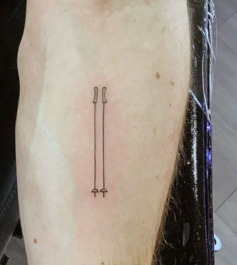 Skiing Tattoo, Small Tattoo, Mini Tattoos, Simple Tattoos, Small Tattoos, Tatting, Tattoo Ideas, Skiing, Tattoos