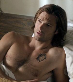 . Winchester Tattoo, Sam Supernatural, Sam Walker, Jared Padalecki Supernatural, Brown Hair Men, Black Brown Hair, Winchester Supernatural, Sam And Dean Winchester, Sam Dean